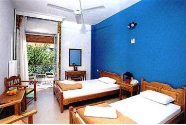 Izela Hotel Кала-Нера Номер фото
